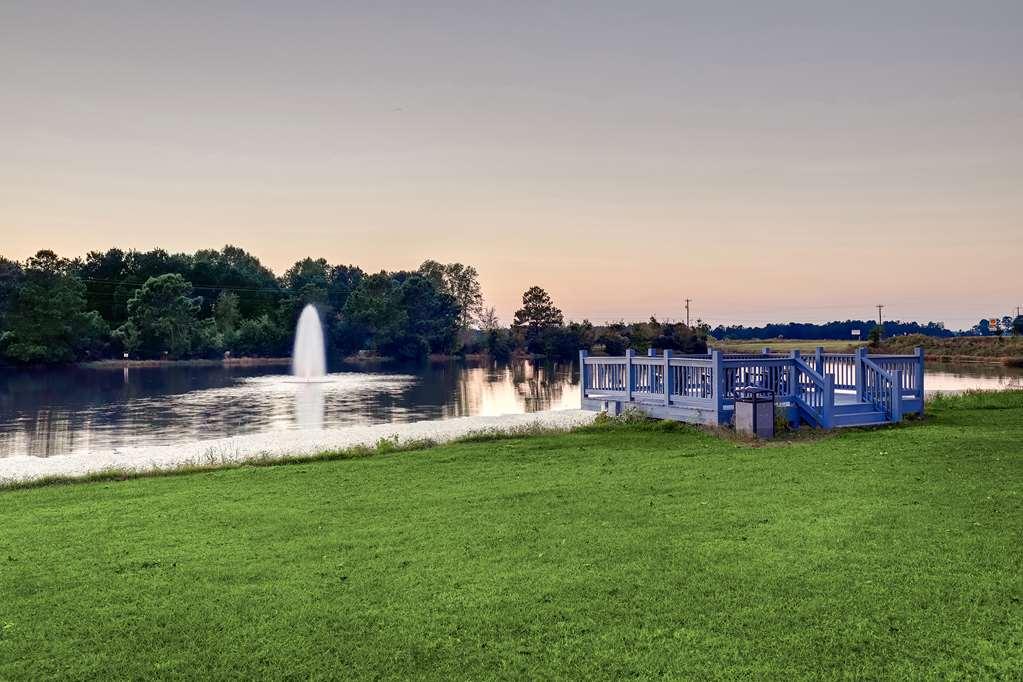 Hampton Inn Moultrie Exterior photo