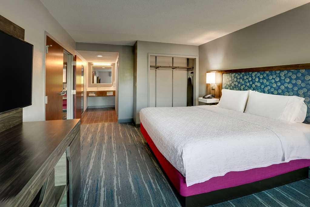 Hampton Inn Moultrie Room photo