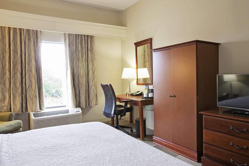 Hampton Inn Moultrie Room photo