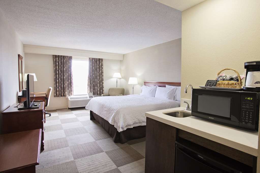 Hampton Inn Moultrie Room photo